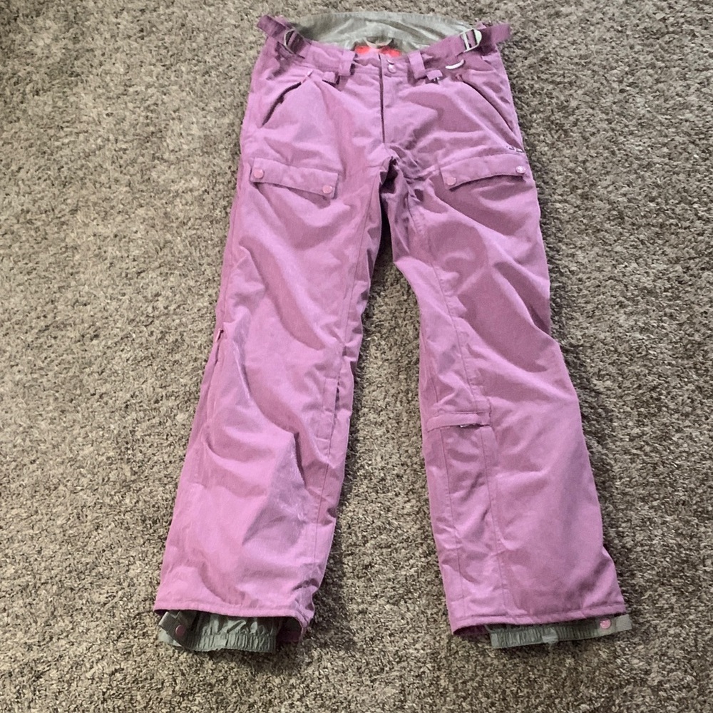 Foursquare Snowboard Outwear 15K Waterproof Size Small, Pretty Flower Pattern